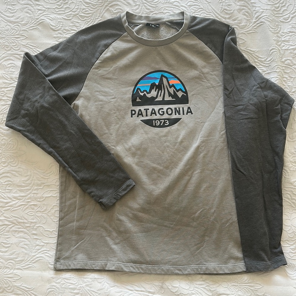 Patagonia Crewneck Raglan Sweatshirt. size XL